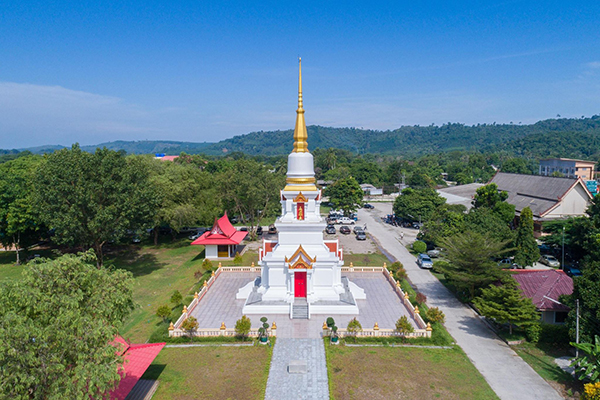 12 ที่เที่ยวระนอง 2565 สัมผัสเมืองรอง อันซีนทะเลอันดามัน 12 ที่เที่ยวระนอง 2565 สัมผัสเมืองรอง อันซีนทะเลอันดามัน