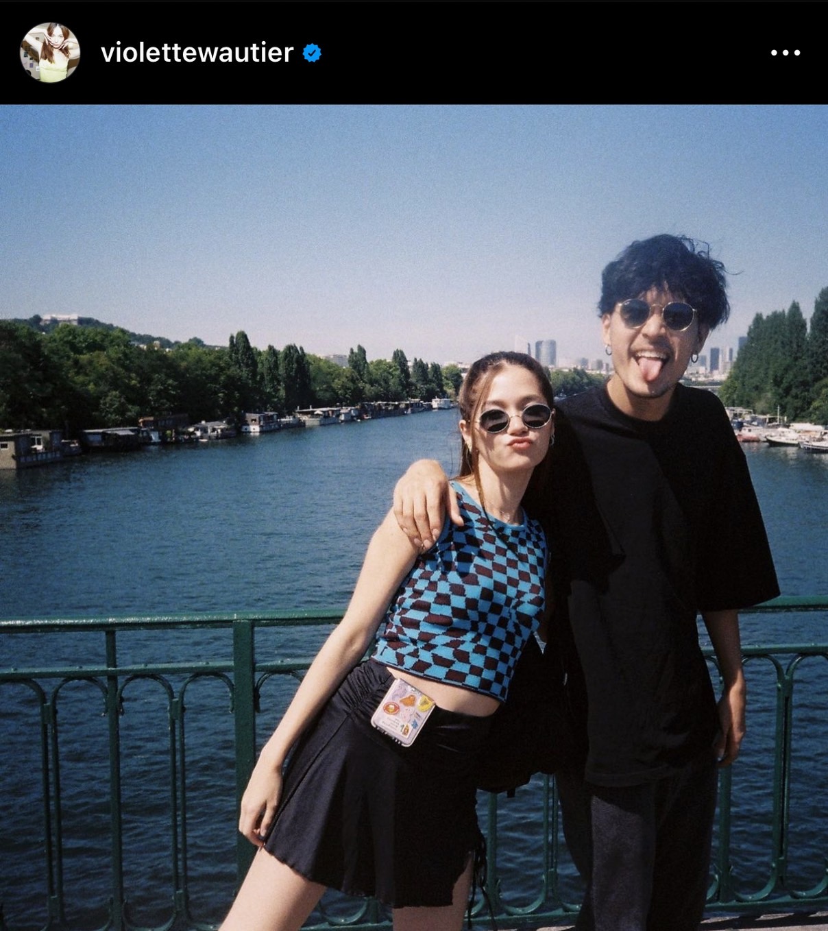 วี วิโอเลต ปฏิเสธ! ไม่ใช่คู่รักเลิกเงียบแน่นอน หวั่นแอบกลัวยายตกใจ วี วิโอเลต ปฏิเสธ! ไม่ใช่คู่รักเลิกเงียบแน่นอน หวั่นแอบกลัวยายตกใจ