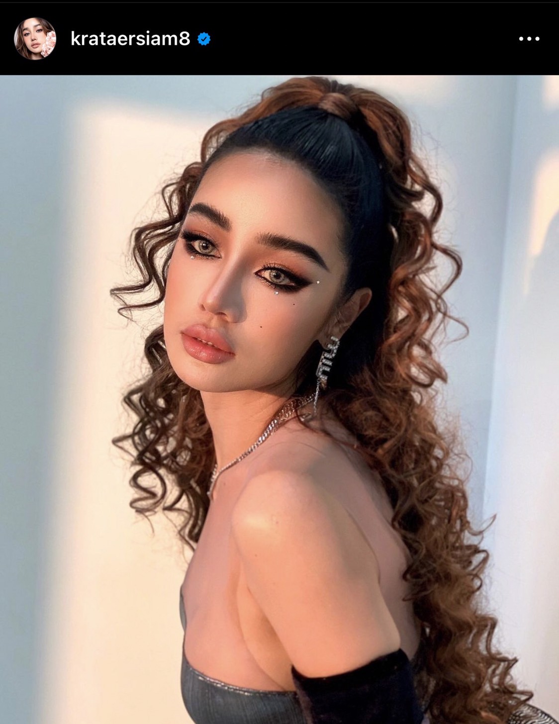 สุดจะทน กระเเต อาร์สยาม ขอโพสต์ฟาดกลับ ดราม่าชุดนู้ด สุดจะทน กระเเต อาร์สยาม ขอโพสต์ฟาดกลับ ดราม่าชุดนู้ด