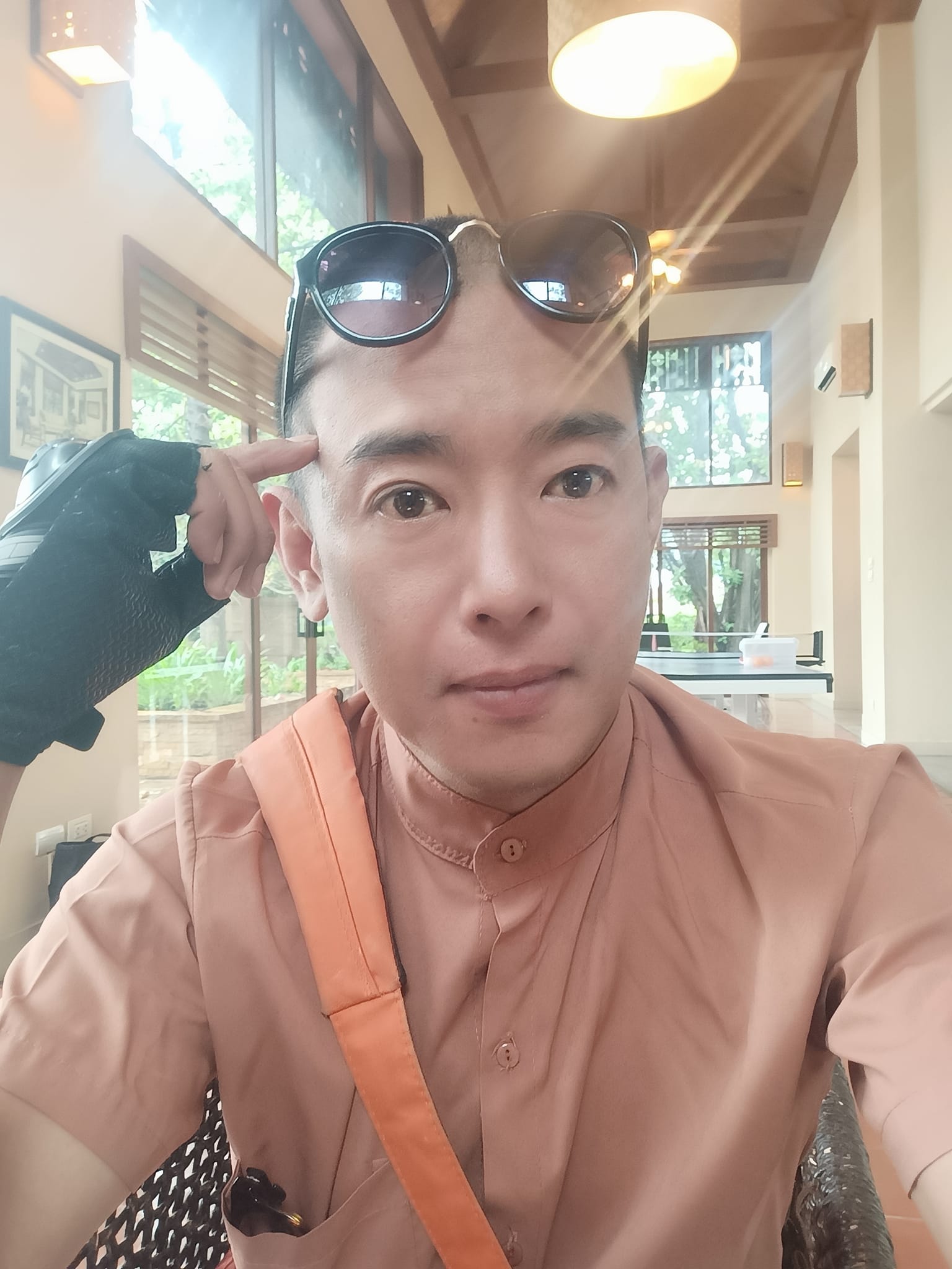 อาทิตยต์ ริว ตอบปมร้อนสร้างคอนเทนต์ชีวิตลำบาก ด้าน นิกกี้ ยื่นมือเข้าช่วย เจอกระแสเกาะดังหาผลประโยชน์ อาทิตยต์ ริว ตอบปมร้อนสร้างคอนเทนต์ชีวิตลำบาก ด้าน นิกกี้ ยื่นมือเข้าช่วย เจอกระแสเกาะดังหาผลประโยชน์