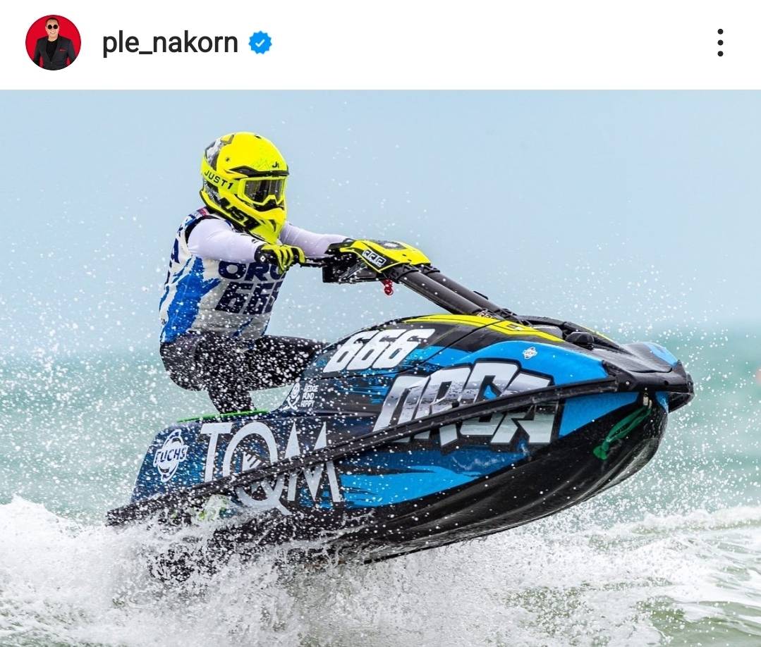 ทริปแห่งความฝันเริ่มขึ้นแล้ว! เปิ้ล นาคร พา น้องออก้า บินไปแข่งเจ็ทสกีชิงแชมป์โลก ทริปแห่งความฝันเริ่มขึ้นแล้ว! เปิ้ล นาคร พา น้องออก้า บินไปแข่งเจ็ทสกีชิงแชมป์โลก