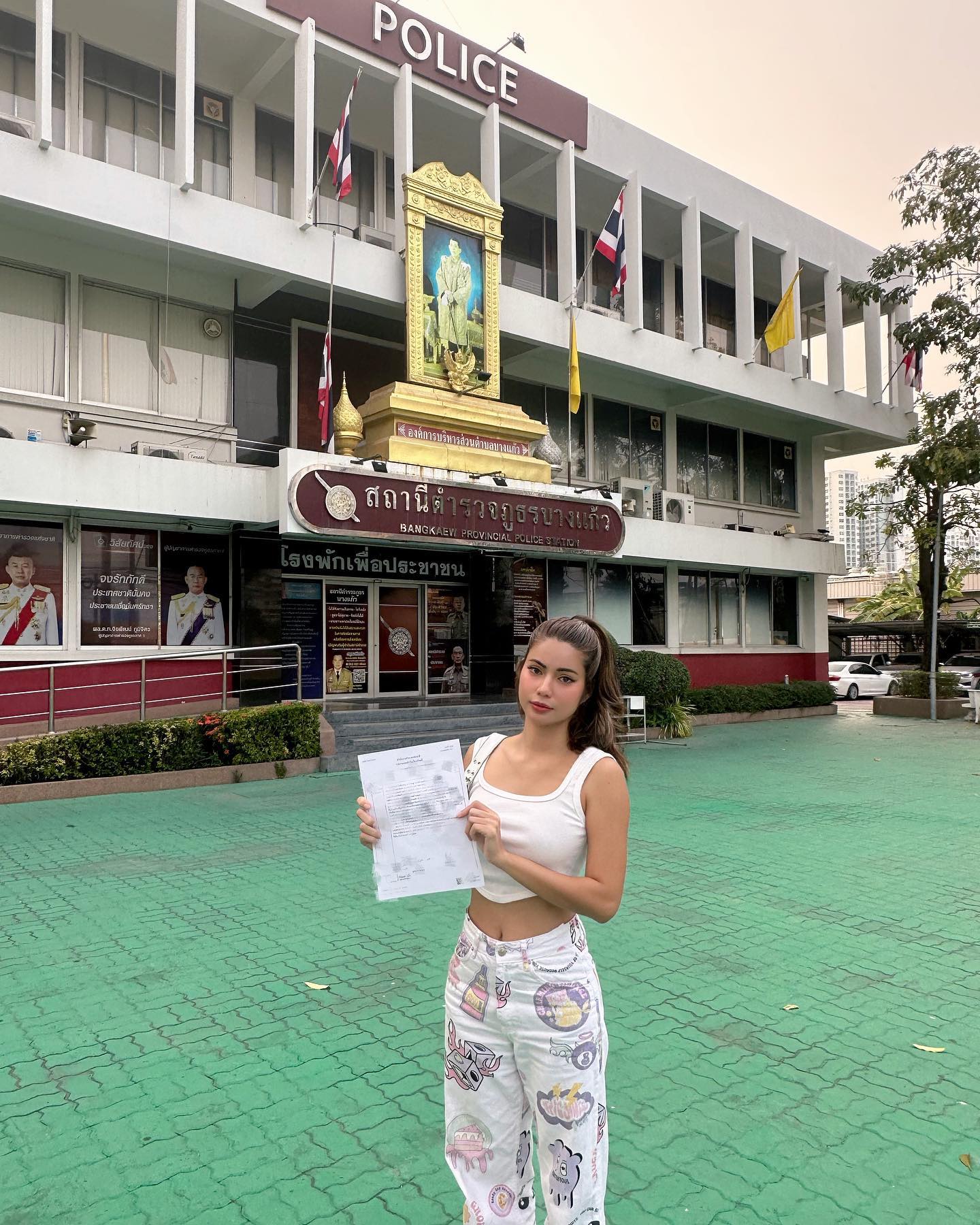 สูญทรัพย์หลายแสนบาท อายตา บิวตี้บล็อกเกอร์ดังแจ้งความเอาผิดแม่บ้าน สูญทรัพย์หลายแสนบาท อายตา บิวตี้บล็อกเกอร์ดังแจ้งความเอาผิดแม่บ้าน