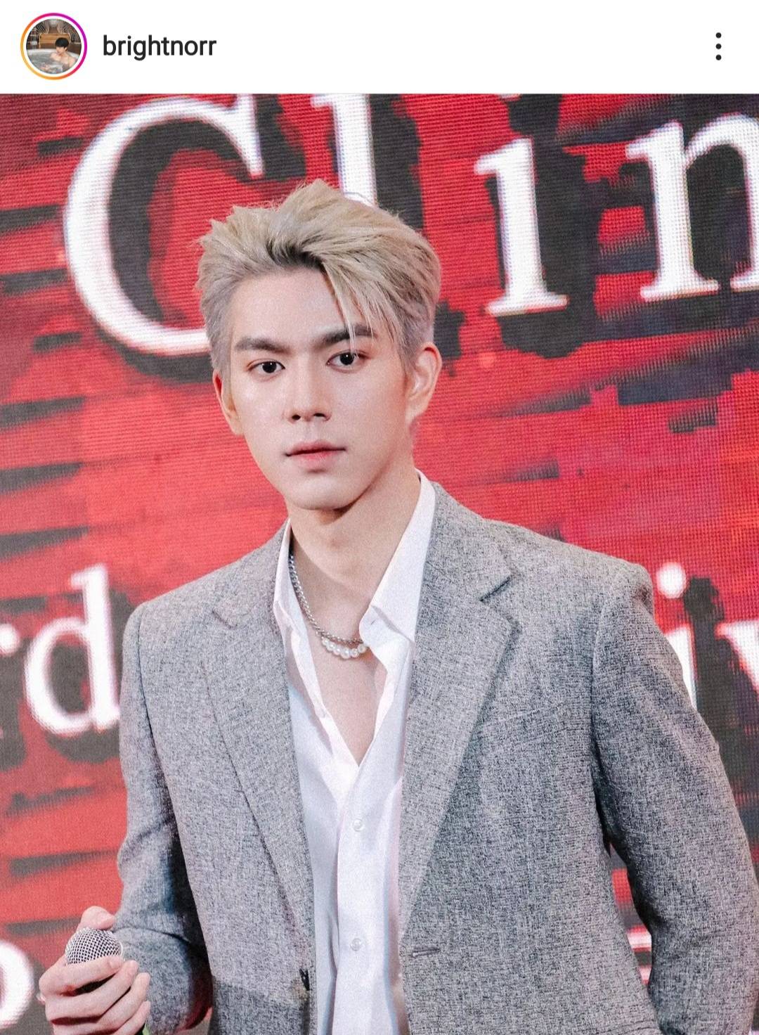 ไบร์ท นรภัทร ยืนยัน ต้นสังกัดไม่เคยห้ามตนเรื่องมีแฟน เผย ไม่ซีเรียสหลังมีคนแห่ซูมเป้า ไบร์ท นรภัทร ยืนยัน ต้นสังกัดไม่เคยห้ามตนเรื่องมีแฟน เผย ไม่ซีเรียสหลังมีคนแห่ซูมเป้า