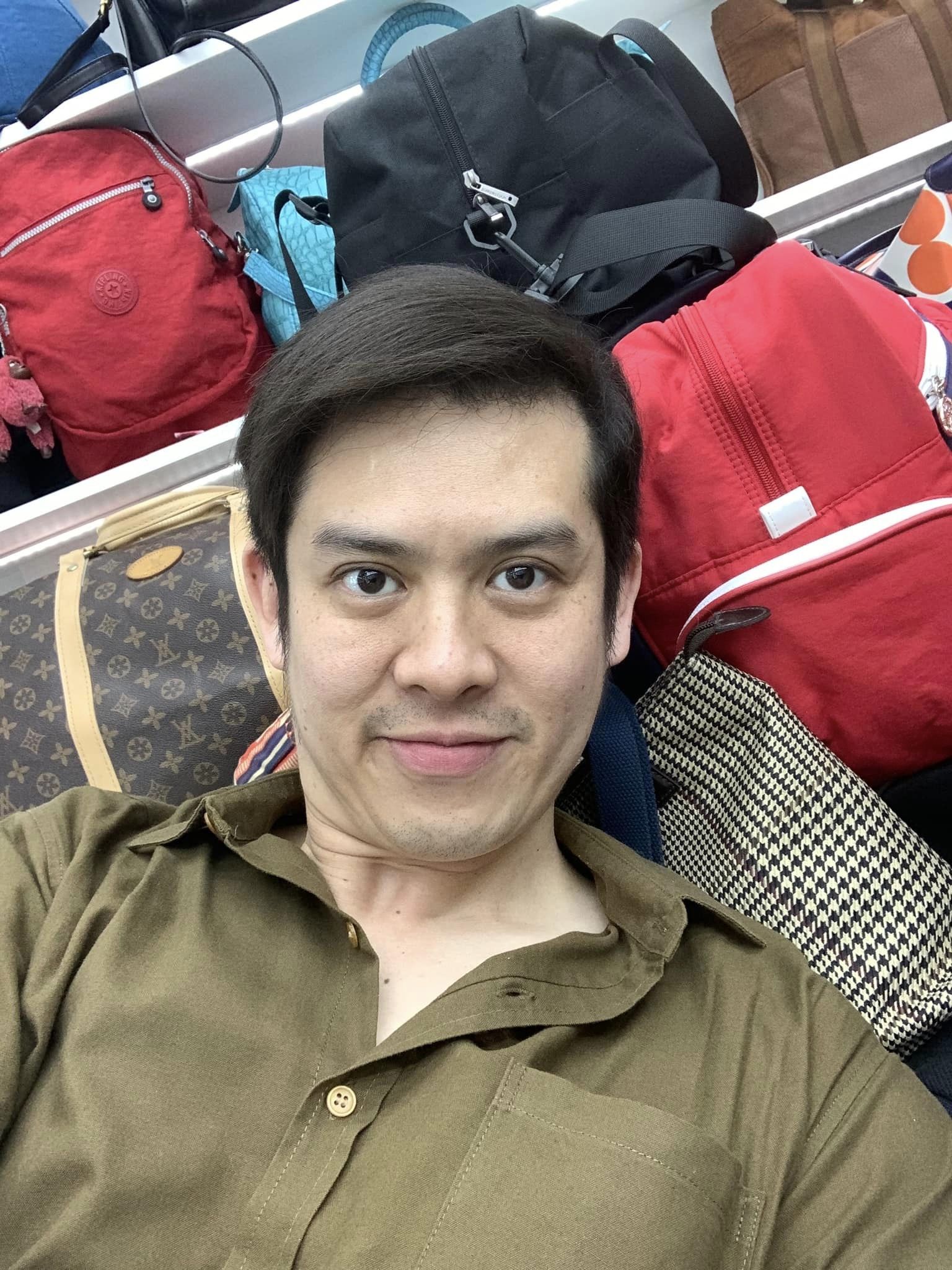 ร๊อคกี้ สุรบดินทร์ สภาพจิตใจดีขึ้น ซึ้งใจ ยุ้ย จีรนันท์ ชวนไปไลฟ์ขายของ ร๊อคกี้ สุรบดินทร์ สภาพจิตใจดีขึ้น ซึ้งใจ ยุ้ย จีรนันท์ ชวนไปไลฟ์ขายของ