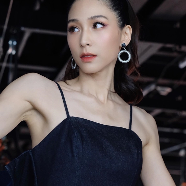 ระทึก!! โก้ ธีรศักดิ์ - บูม สุภาพร เจอฝนถล่ม บ้าน - รถ เสียหาย ระทึก!! โก้ ธีรศักดิ์ - บูม สุภาพร เจอฝนถล่ม บ้าน - รถ เสียหาย