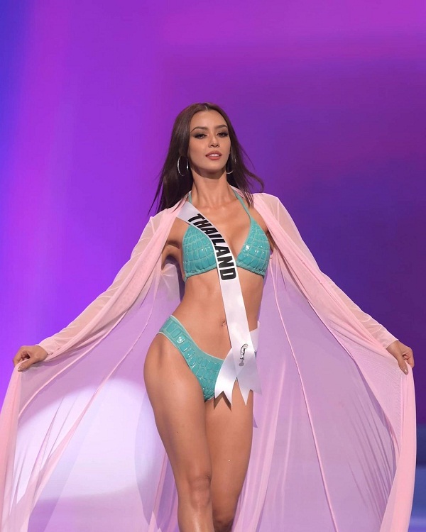 “อแมนด้า ออบดัม” อัดคลิปเล่าประสบการณ์บนเวที MU 2020 (มีคลิป) “อแมนด้า ออบดัม” อัดคลิปเล่าประสบการณ์บนเวที MU 2020 (มีคลิป)