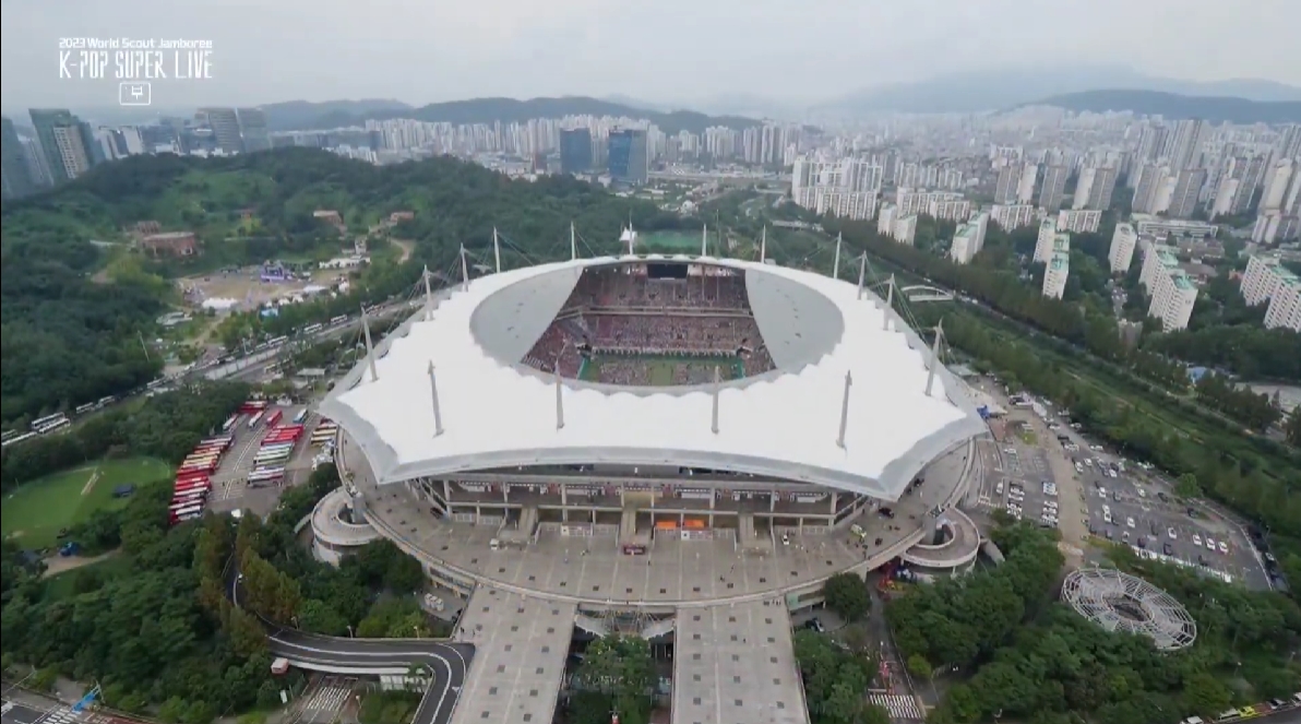  ศิลปิน K-Pop ร่วมพิธีปิดงาน “งานชุมนุมลูกเสือโลก” ทำเรทติ้งสูงถึง 10 เท่า! (มีคลิป) 