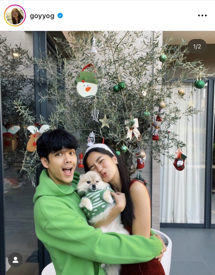 น้ำหอม นารดาเพื่อนสาวของ ก้อย อรัชพร โพสต์สตอรี่แซ่บ รำคาญผู้หญิงคนหนึ่ง แต่ก้อยไม่ให้พูดชื่อ 