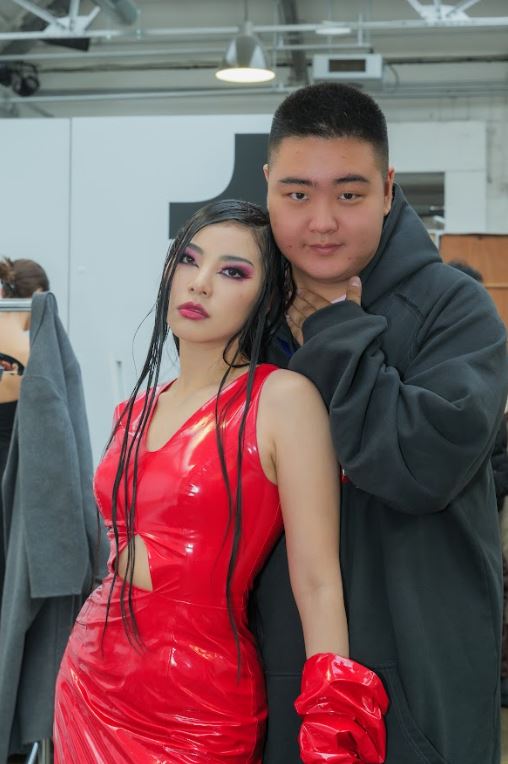 กรี๊ดดังๆ วันเดอร์เฟรม เดินเปิดแฟนชั่นโชว์ที่  London Fashion Week 2023