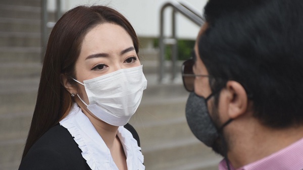 “แก้มบุ๋ม” ฟ้องคู่กรณีด่าทารุณกรรมสัตว์เรียกเงิน 1 ล้านบาท  (มีคลิป)