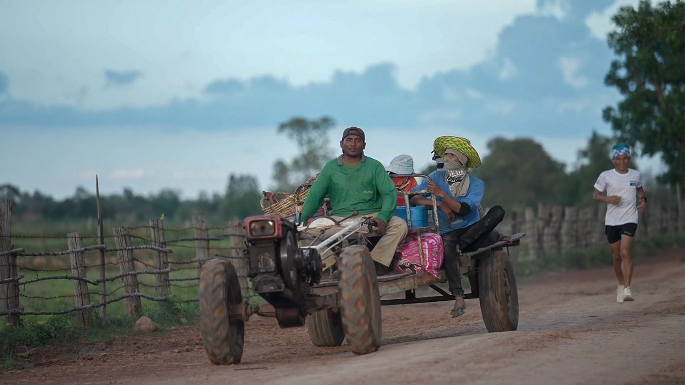 'กองทัพบก' จัดแถลงข่าว 'วิ่ง Border Trail Run' ตามรอยอารยธรรมไทย-กัมพูชา 'กองทัพบก' จัดแถลงข่าว 'วิ่ง Border Trail Run' ตามรอยอารยธรรมไทย-กัมพูชา