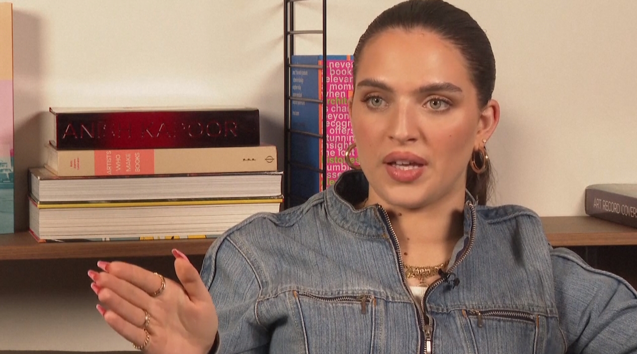  “Mae Muller” ตัวแทนประเทศอังกฤษหวังได้อันดับสูง ใน  “Eurovision 2023”