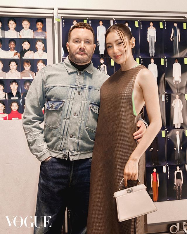 'เบลล่า' กับสตาร์โลก!! ประกบ 'เฉิงเซียว-สวี่กวางฮั่น' ชมแฟชั่นโชว์​ Fendi ที่มิลาน
