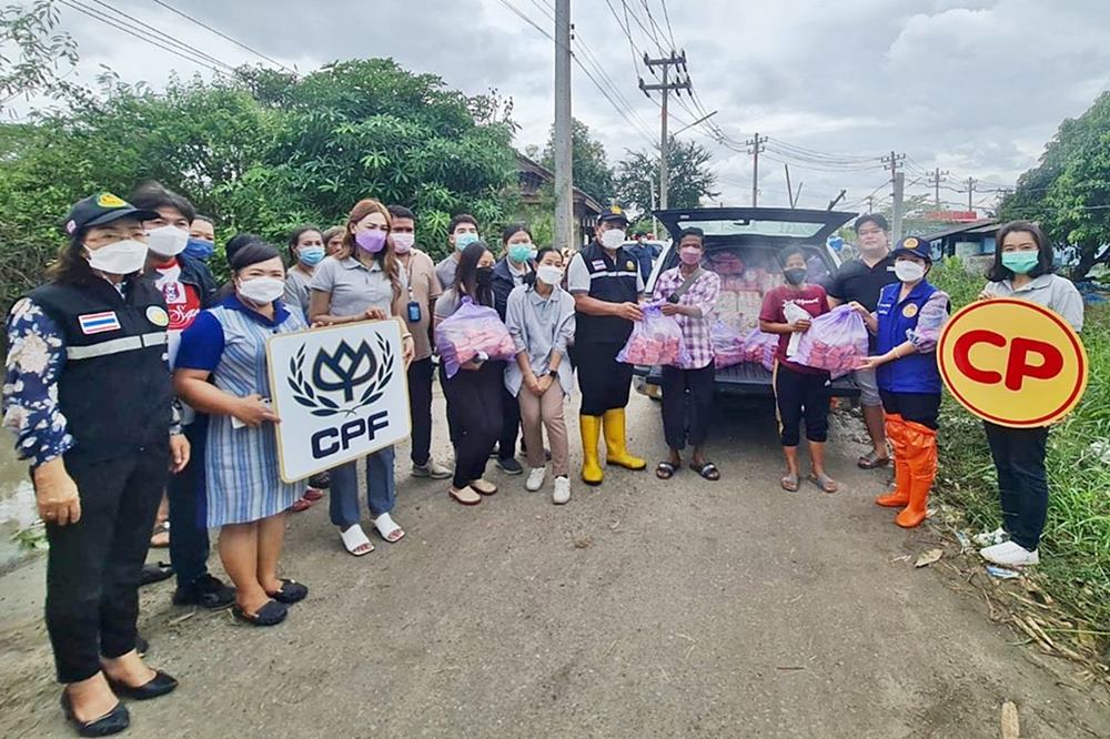 ซีพีเอฟ เร่งส่งอาหารจากใจสู้ภัยน้ำท่วม พร้อม อบรมอาสาช่วยเหลือผู้ประสบภัย