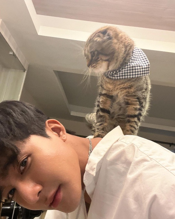  “เอิร์ท พิรพัฒน์” รู้ดีว่าอะไรควรพูด พร้อมเข้าใจคนวิจารณ์ในไอจี (มีคลิป)