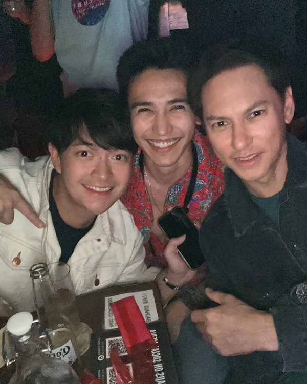 “ก๊อต จิรายุ” โพสต์สตอรี่แรงนิยามคำว่า “ สื่อกับเสี้ยม” (มีคลิป) “ก๊อต จิรายุ” โพสต์สตอรี่แรงนิยามคำว่า “ สื่อกับเสี้ยม” (มีคลิป)