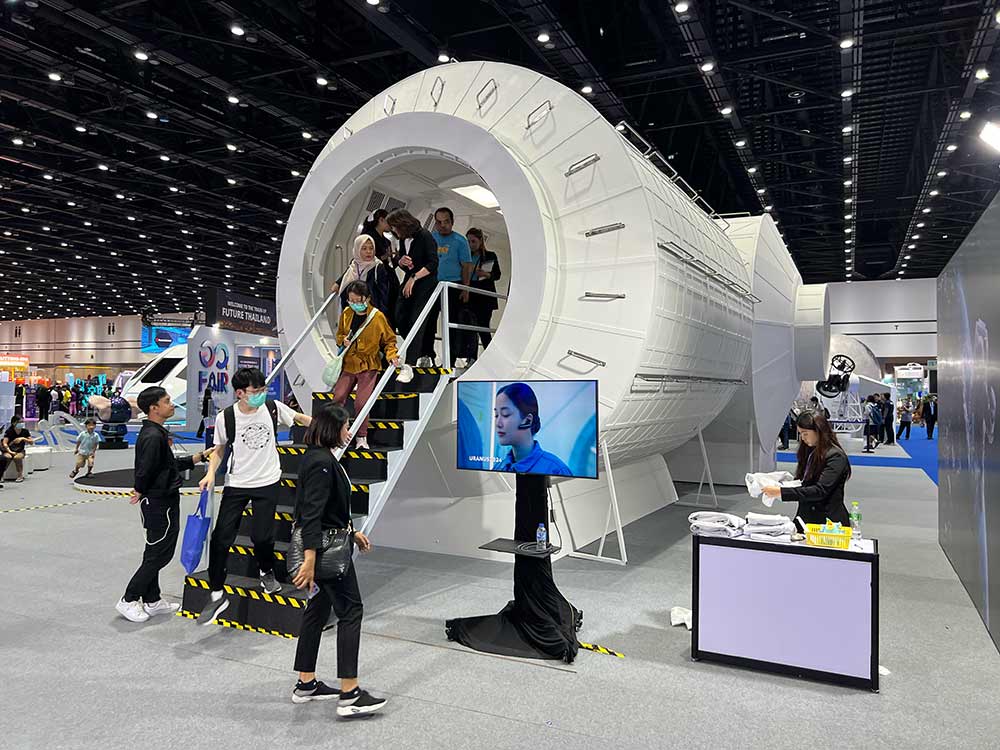 ดวงจันทร์จะอยู่ใกล้คุณมากกว่าที่เคย พบกับ “ดินดวงจันทร์จากยานฉางเอ๋อ 5” ในงาน อว. แฟร์ ณ ศูนย์สิริกิติ์ กรุงเทพฯ ดวงจันทร์จะอยู่ใกล้คุณมากกว่าที่เคย พบกับ “ดินดวงจันทร์จากยานฉางเอ๋อ 5” ในงาน อว. แฟร์ ณ ศูนย์สิริกิติ์ กรุงเทพฯ