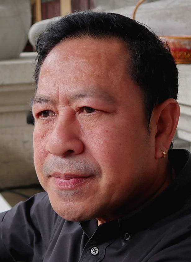 กิ๊ฟ โคกคูน เตรียมอุปสมบท 15 วัน ส่งบุญกุศลให้เพื่อนศิลปิน กิ๊ฟ โคกคูน เตรียมอุปสมบท 15 วัน ส่งบุญกุศลให้เพื่อนศิลปิน