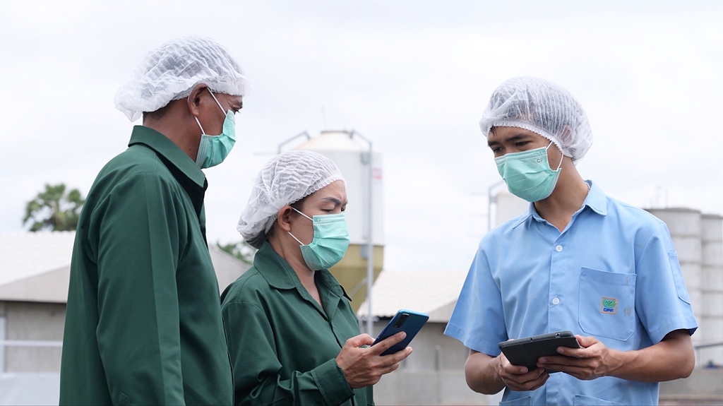 ซีพีเอฟ ถ่ายทอดระบบ “ฟาร์มอัจฉริยะ ดันเกษตรกรคอนแทรคฟาร์มมิ่ง