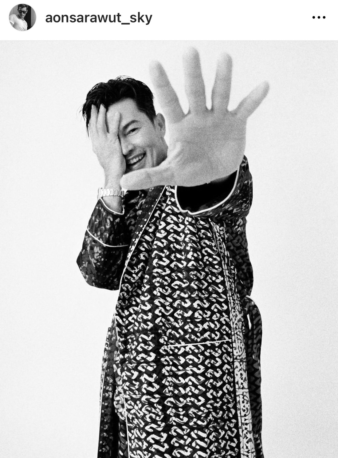 อ้น สราวุธ เล่าเรื่องความรักพังลงจนอยากจบชีวิต!! อ้น สราวุธ เล่าเรื่องความรักพังลงจนอยากจบชีวิต!!