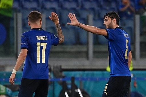 ยูโร2020เม้าท์รายวัน : 4 แข้งอิตาลีค่าตัวพุ่งแน่นอนหลังจบยูโรฯ ยูโร2020เม้าท์รายวัน : 4 แข้งอิตาลีค่าตัวพุ่งแน่นอนหลังจบยูโรฯ