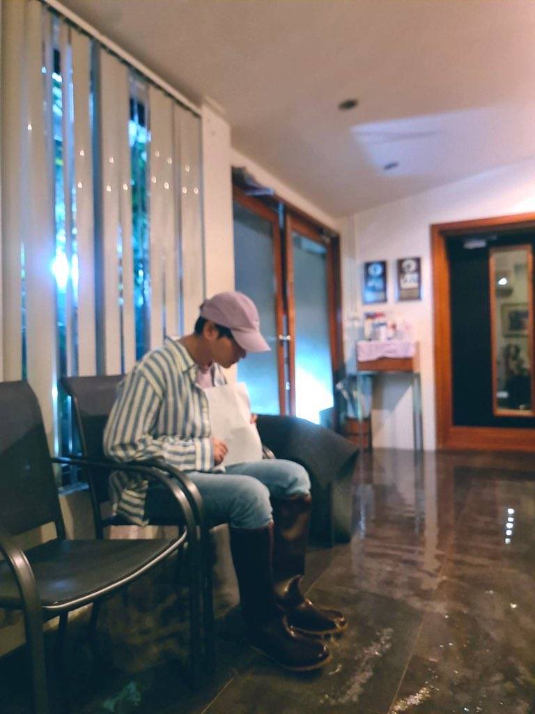 เป๊ก ผลิตโชค โพสต์น้ำท่วมให้รีบอัด เหล่านุชเอ็นดูแห่คอมเมนต์เพียบ