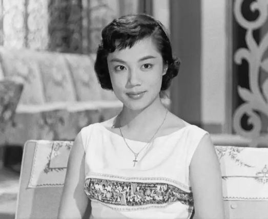 สุดอาลัย!! พัฒศรี 'แพซซี่' วงศ์สงวน อดีตนางเอกฮ่องกง เสียชีวิต วัย 88 ปี