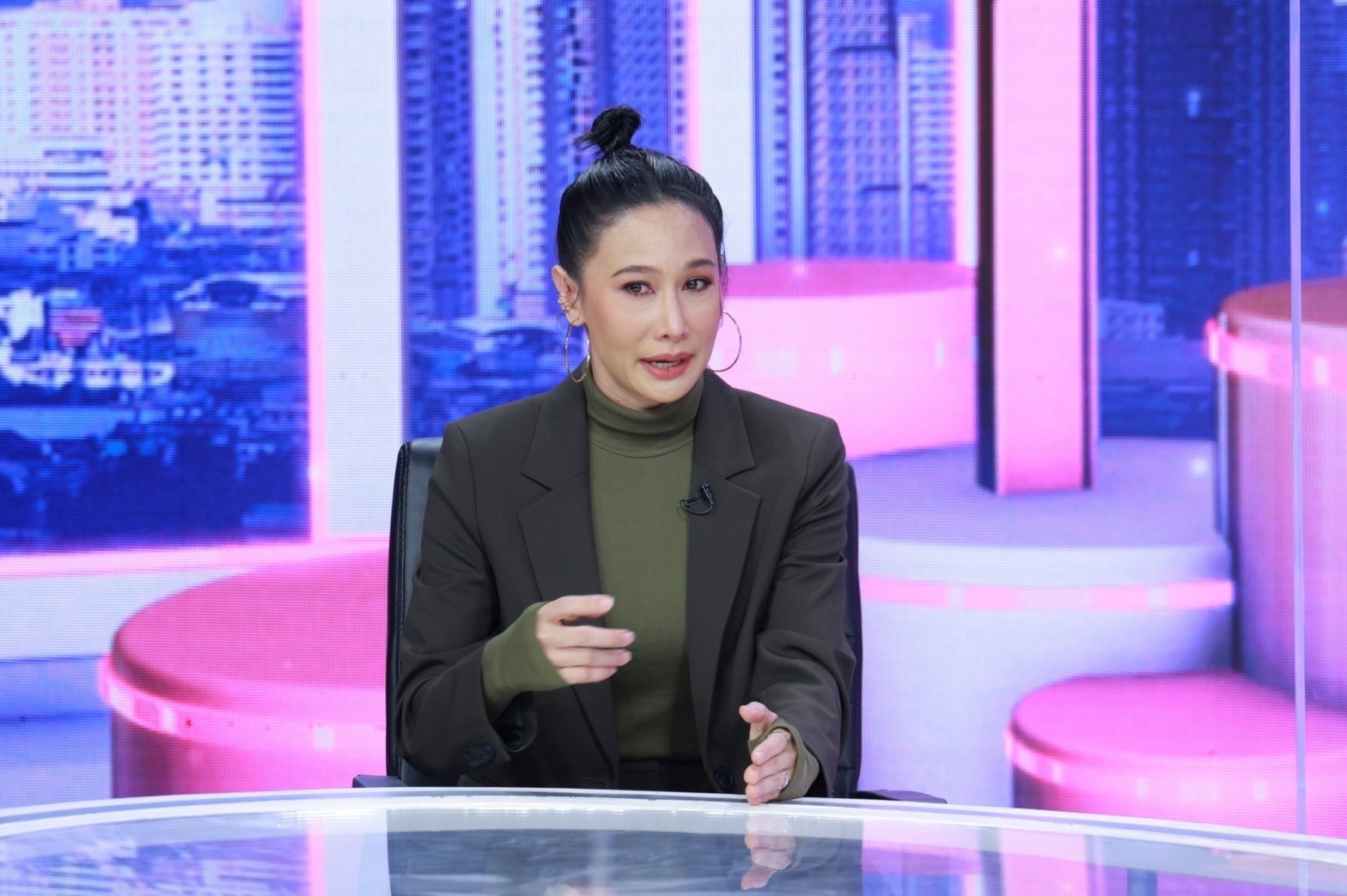 กุ้งพลอย ลั่น! มีปัญหากับ “หนุ่ม” เพราะคนกลาง?  แจงดราม่า ATK ก่อนเจอลูก 