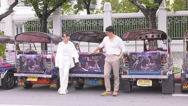 เคน-หน่อย  เซอร์ไพร้ส์ ชมพู่ ลงทุนแต่งป้าเพื่อ ซุปตาร์ 2550   (มีคลิป)