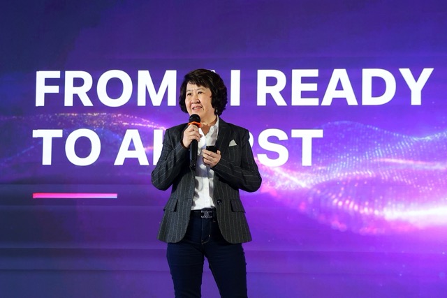 ขับเคลื่อนด้วย AI ! ทรู คอร์ปอเรชั่น เปิดตัวโซลูชันปัญญาประดิษฐ์ สร้างมูลค่าผู้บริโภค ขับเคลื่อนภาคธุรกิจไทย ขับเคลื่อนด้วย AI ! ทรู คอร์ปอเรชั่น เปิดตัวโซลูชันปัญญาประดิษฐ์ สร้างมูลค่าผู้บริโภค ขับเคลื่อนภาคธุรกิจไทย