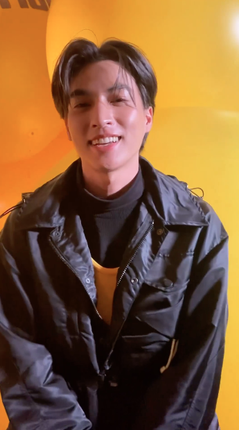 กลัฟ คณาวุฒิ - จองอิลอู'!! หล่อคูลกระทบไหล่ชมแฟชั่นโชว์ Onitsuka Tiger ที่มิลาน