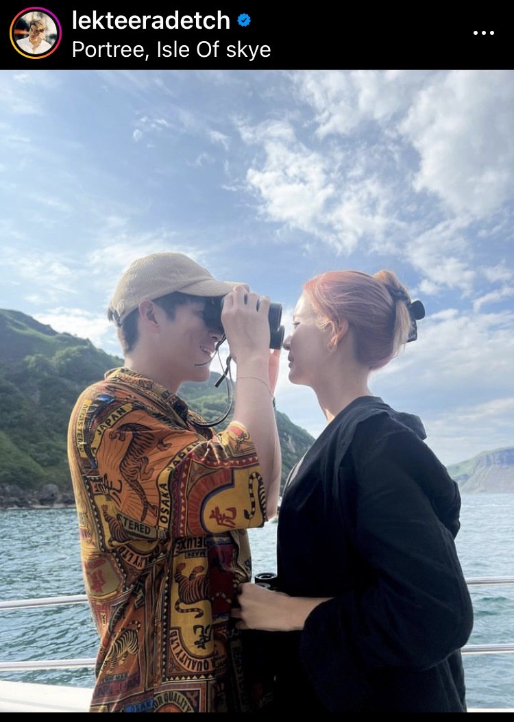 สกอตแลนด์เป็นสีชมพูเมื่อคู่รัก “อาเล็ก-โบว์ เมลดา” โพสต์ภาพเที่ยวทริปสุดหวาน สกอตแลนด์เป็นสีชมพูเมื่อคู่รัก “อาเล็ก-โบว์ เมลดา” โพสต์ภาพเที่ยวทริปสุดหวาน