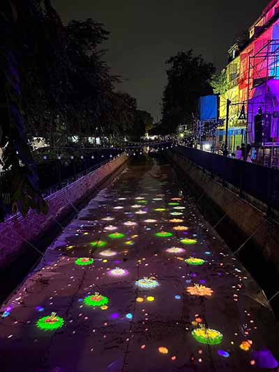 ครั้งแรกของโลก ‘ลอยกระทงดิจิทัล’ ในคลองโอ่งอ่างถึงเที่ยงคืนนี้ ครั้งแรกของโลก ‘ลอยกระทงดิจิทัล’ ในคลองโอ่งอ่างถึงเที่ยงคืนนี้