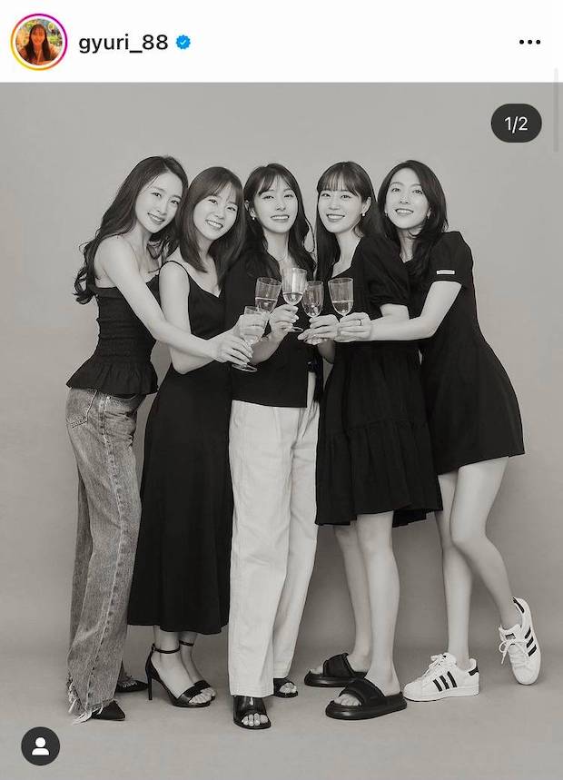 15 ปีวง KARA!! สมาชิกรวมตัวพร้อมหน้า เซอร์ไพรส์เหล่าแฟนคลับ (มีคลิป)