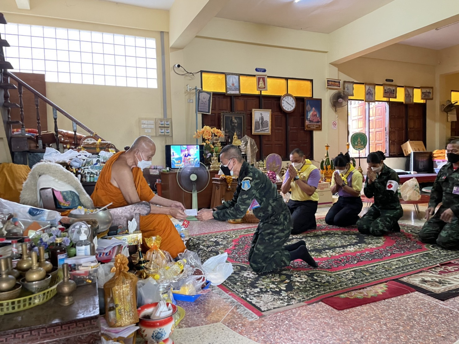 กองทัพไทย เดินหน้าออกช่วยเหลือประชาชนที่เดือดร้อนจากโควิด-19 กองทัพไทย เดินหน้าออกช่วยเหลือประชาชนที่เดือดร้อนจากโควิด-19