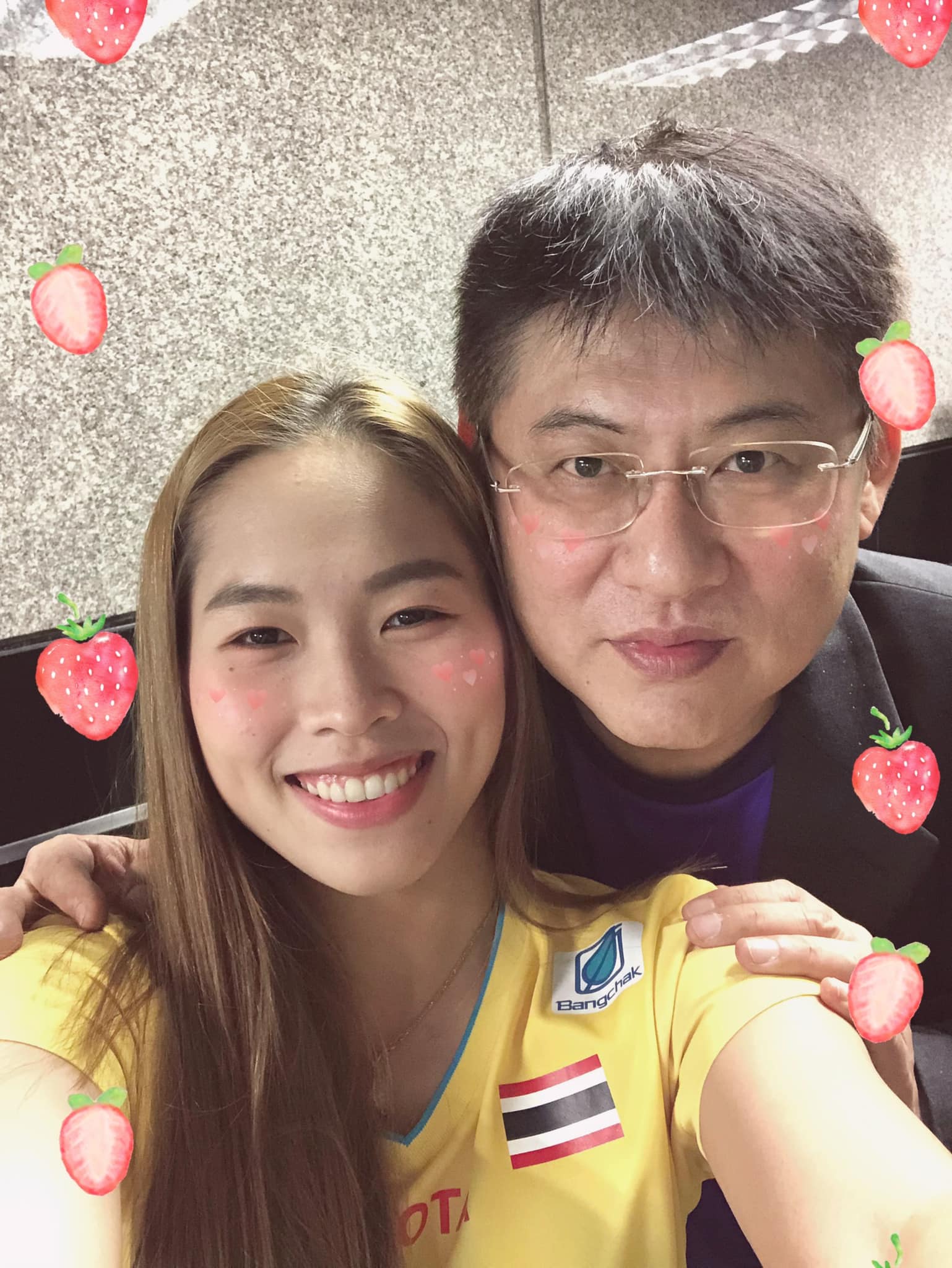 สรยุทธ แสดงความเสียใจกับ น้องเมย์ ที่เสีย คุณแม่คำผัน อย่างไม่มีวันกลับ สรยุทธ แสดงความเสียใจกับ น้องเมย์ ที่เสีย คุณแม่คำผัน อย่างไม่มีวันกลับ