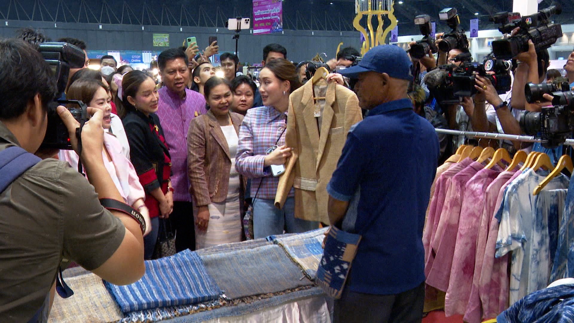 ส่องนโยบาย “ซอฟต์พาวเวอร์” ดัน “วัฒนธรรม” นำ “เศรษฐกิจ ได้หรือไม่? ส่องนโยบาย “ซอฟต์พาวเวอร์” ดัน “วัฒนธรรม” นำ “เศรษฐกิจ ได้หรือไม่?