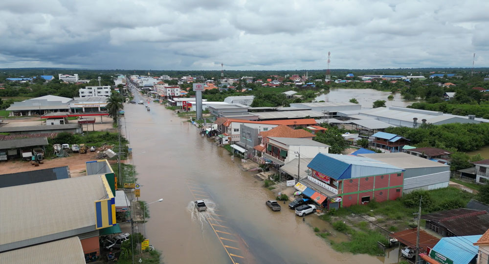 วิกฤตน้ำท่วมอีสาน! คันดินขาด-ฝายพัง เจอทั้งภัยแล้ง-น้ำหลาก วิกฤตน้ำท่วมอีสาน! คันดินขาด-ฝายพัง เจอทั้งภัยแล้ง-น้ำหลาก