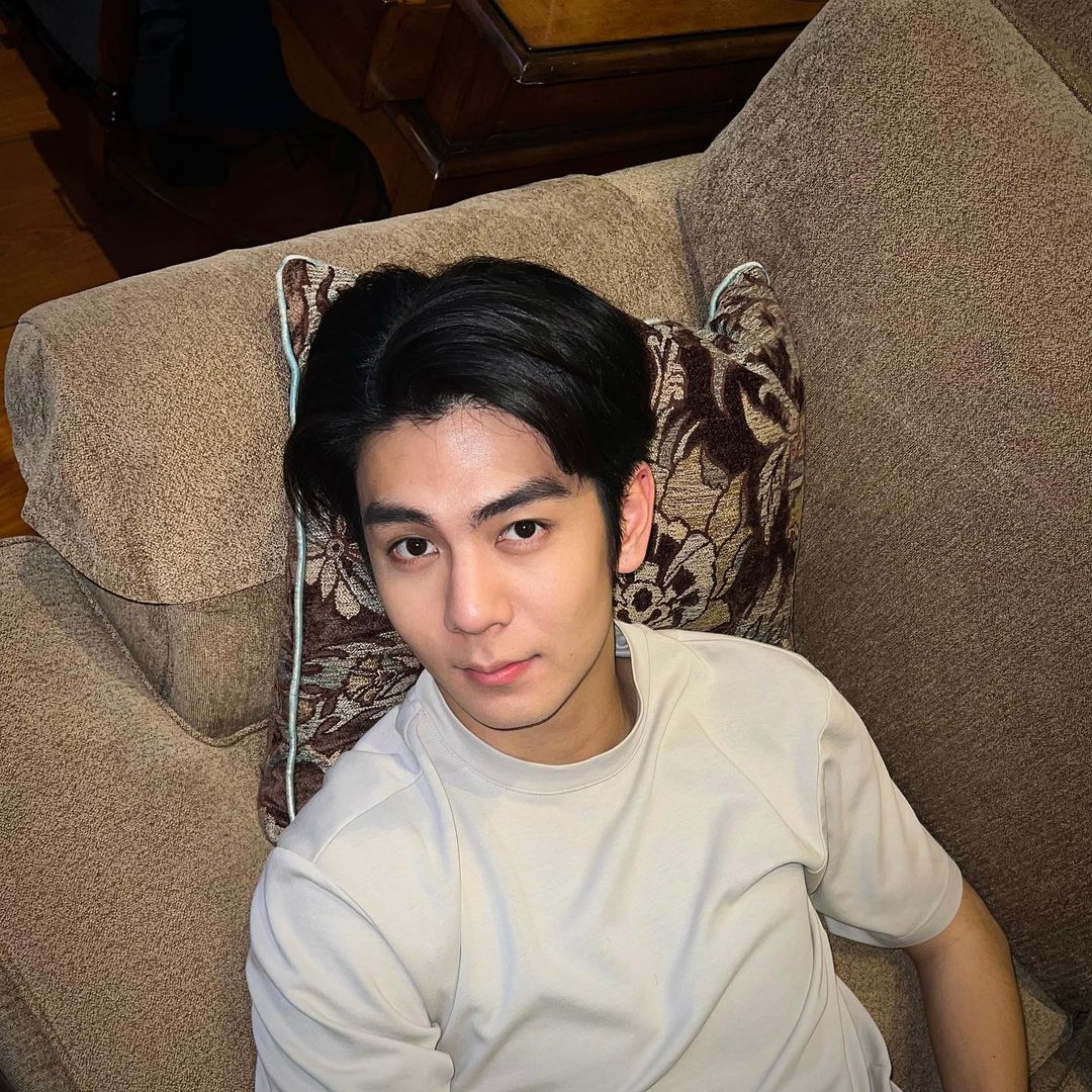 เปิดวาร์ป ริว วชิรวิชญ์ หนุ่มหล่อสไตล์โอปป้า มากความสามารถ