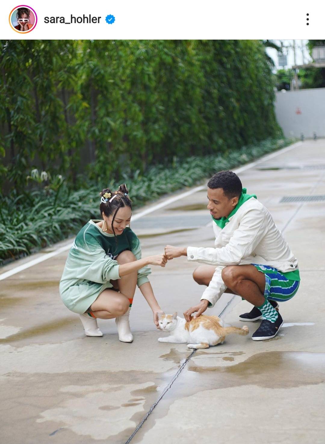 ซาร่า นลิน โพสต์ภาพอวดท้องโต ลุ้นคลอดวันคริสต์มาส ซาร่า นลิน โพสต์ภาพอวดท้องโต ลุ้นคลอดวันคริสต์มาส
