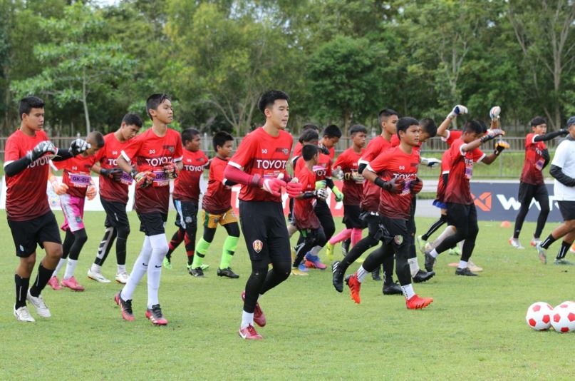 'โตโยต้า' บุกกระบี่เปิดคลินิก 'จูเนียร์ฟุตบอล2022' เฟ้นหานักเตะฝีเท้าดี