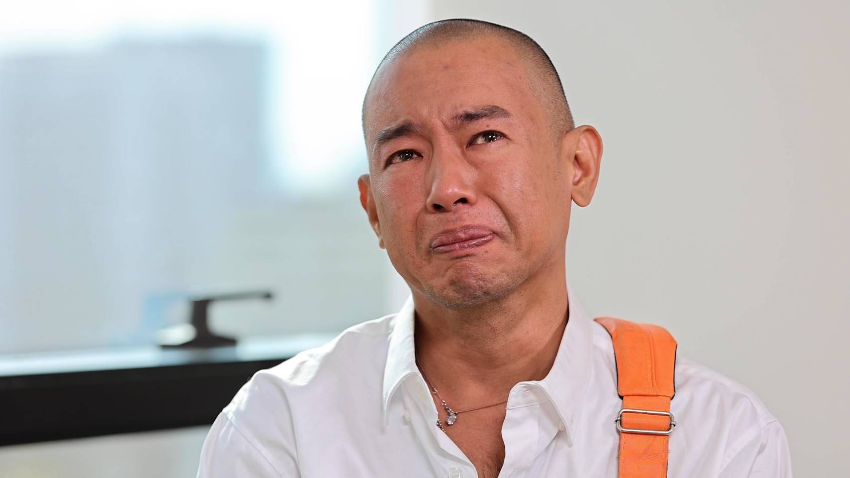 อาทิตย์ ริว เปิดช่องติ๊กต๊อก แฟนคลับให้กำลังใจ ยอดติดตามพุ่งหลักหมื่นเพียงข้ามคืน! 