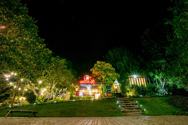10 ที่เที่ยวชัยนาท เช็กอินสวนนก จิบกาแฟยามเย็นริมเจ้าพระยา