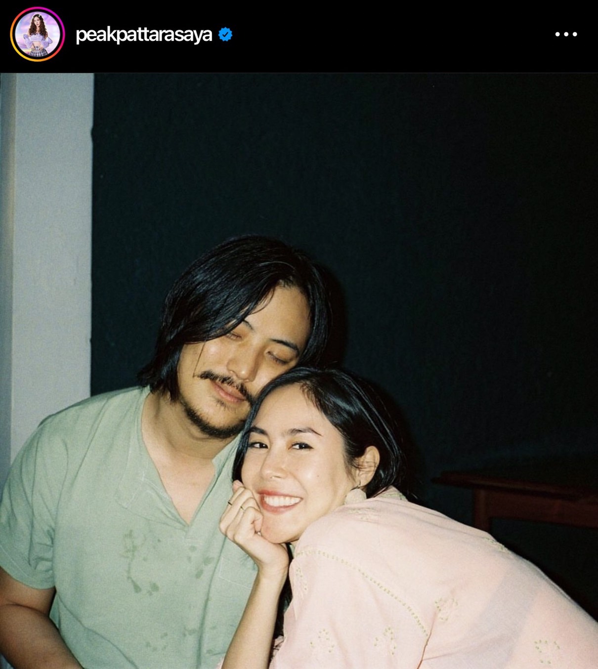 พีค ภัทรศยา อวดโมเมนต์น่ารักๆ กับเเฟนหนุ่ม ต๊อด ศิณะ หลังไม่ได้เจอกันหลายวัน พีค ภัทรศยา อวดโมเมนต์น่ารักๆ กับเเฟนหนุ่ม ต๊อด ศิณะ หลังไม่ได้เจอกันหลายวัน