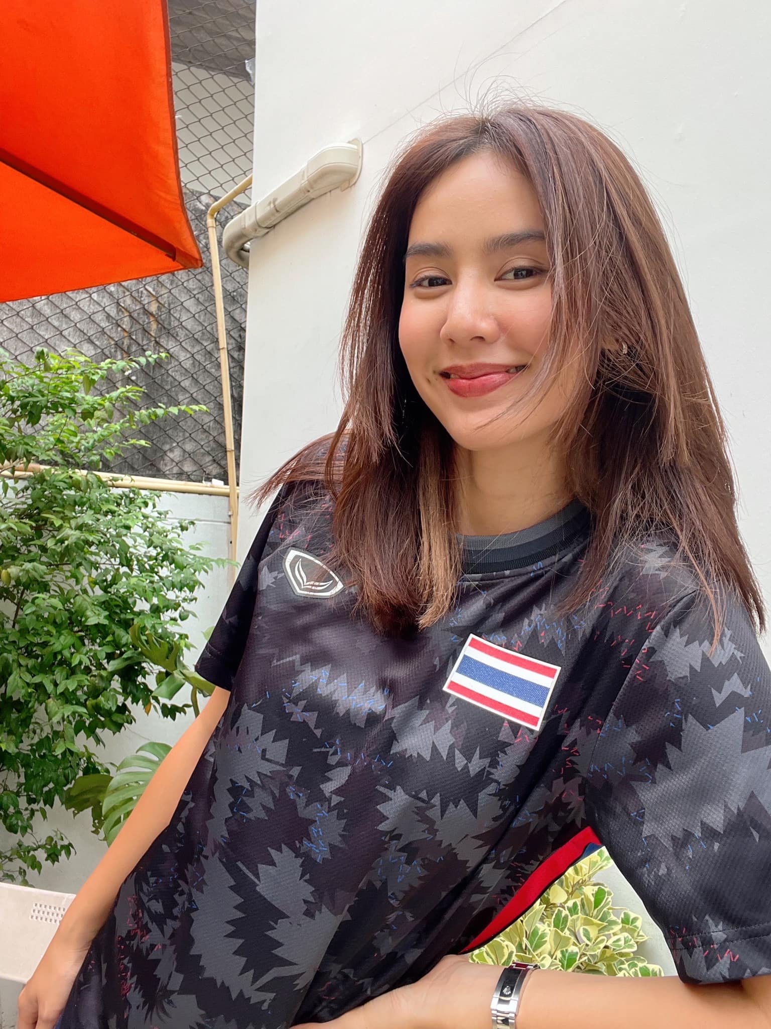 มอบอัดฉีด 1 ล้าน!! มาดามแป้ง-มะนาว เฮ ช้างศึกเข้ารอบชิงชนะเลิศ ซีเกมส์ 2021 มอบอัดฉีด 1 ล้าน!! มาดามแป้ง-มะนาว เฮ ช้างศึกเข้ารอบชิงชนะเลิศ ซีเกมส์ 2021