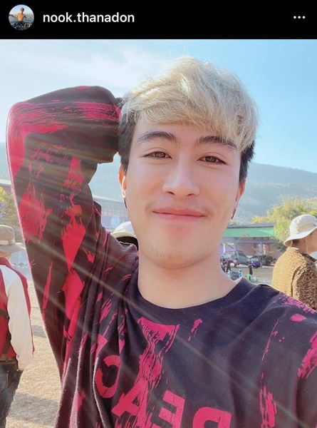 นุ๊ก ธนดล ตกเวทีสูงเกือบ 2 เมตร ด้านแฟนคลับแห่เป็นห่วง!! นุ๊ก ธนดล ตกเวทีสูงเกือบ 2 เมตร ด้านแฟนคลับแห่เป็นห่วง!!