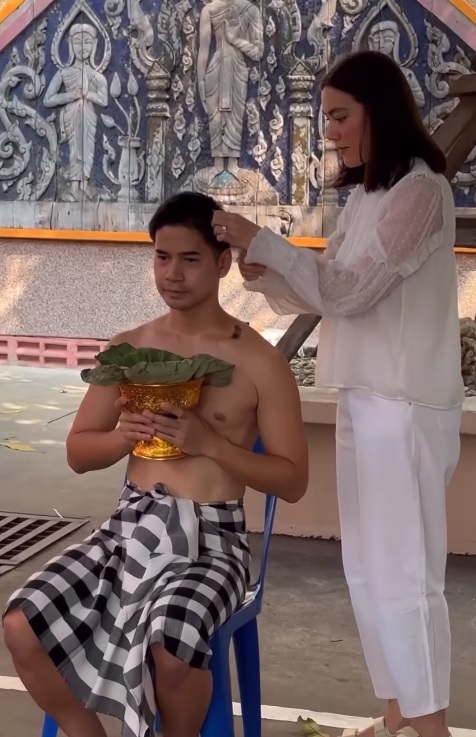 “ฟรอยด์ ณัฏฐพงษ์” เข้าพิธีอุปสมบท (มีคลิป) “ฟรอยด์ ณัฏฐพงษ์” เข้าพิธีอุปสมบท (มีคลิป)