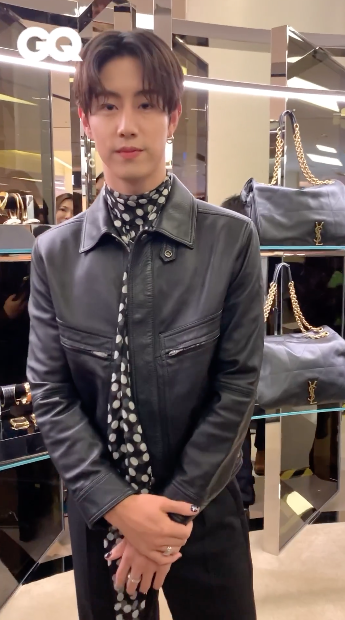 หล่อหรูคูลยกแพ็ค!! เปิดลุค ‘เตนล์ ชิตพล - มาร์ค ต้วน’ ร่วมอีเวนต์ Saint Laurent ในไทย หล่อหรูคูลยกแพ็ค!! เปิดลุค ‘เตนล์ ชิตพล - มาร์ค ต้วน’ ร่วมอีเวนต์ Saint Laurent ในไทย