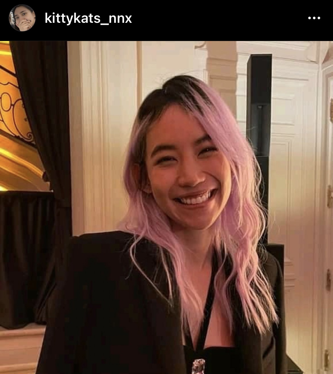 คิทตี้ ชิชา แชะภาพคู่ มาร์ค ต้วน  งานแฟชั่นโชว์ แบรนด์ YSL 