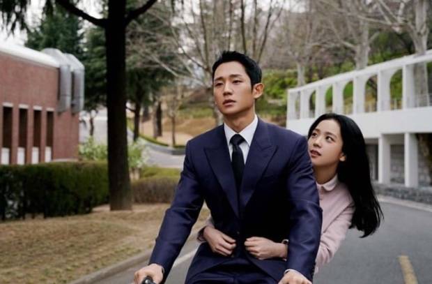 สถานีโทรทัศน์ JTBC ออกแถลงการณ์ขอให้ชาวเกาหลีอย่าเพิ่งด่วนตัดสินซีรีส์เรื่อง Snowdrop สถานีโทรทัศน์ JTBC ออกแถลงการณ์ขอให้ชาวเกาหลีอย่าเพิ่งด่วนตัดสินซีรีส์เรื่อง Snowdrop